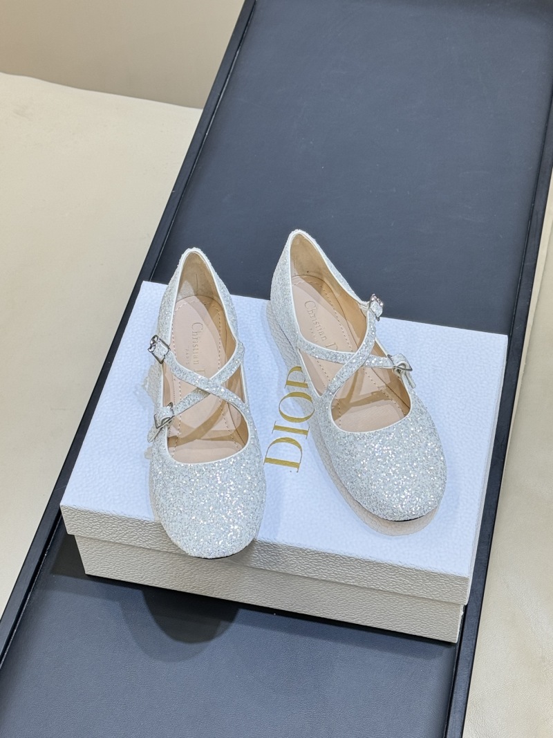 Женские туфли с пайетками и ремешком Dior