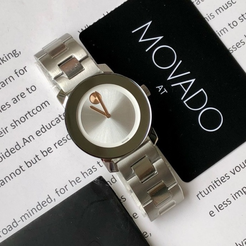 Часы Movado