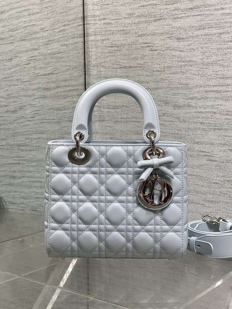 Сумка Lady Dior светло-голубой
