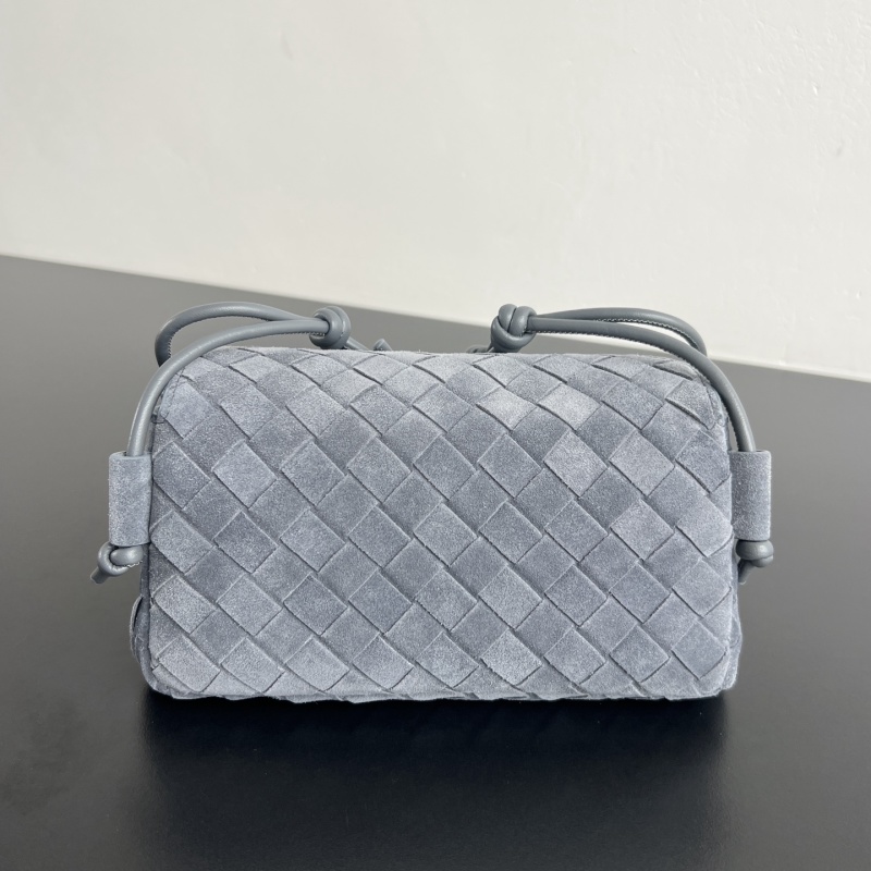 Сумка Bottega Veneta Notturno из замши