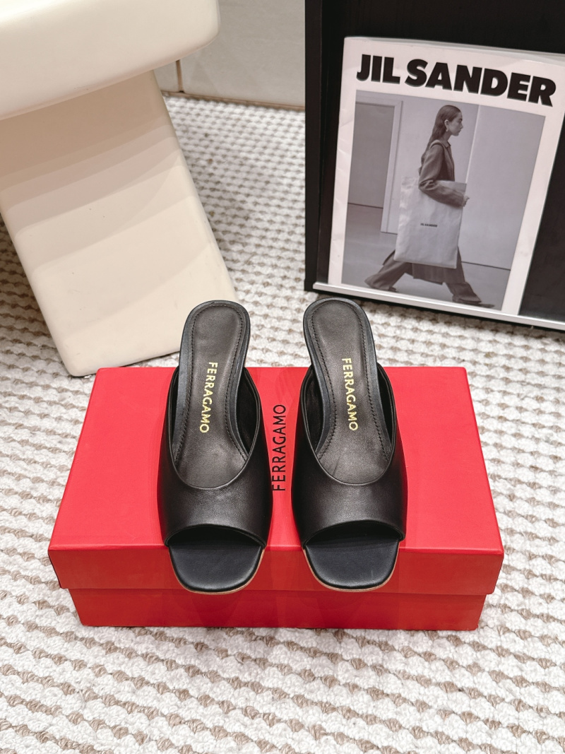 Балахон Ferragamo