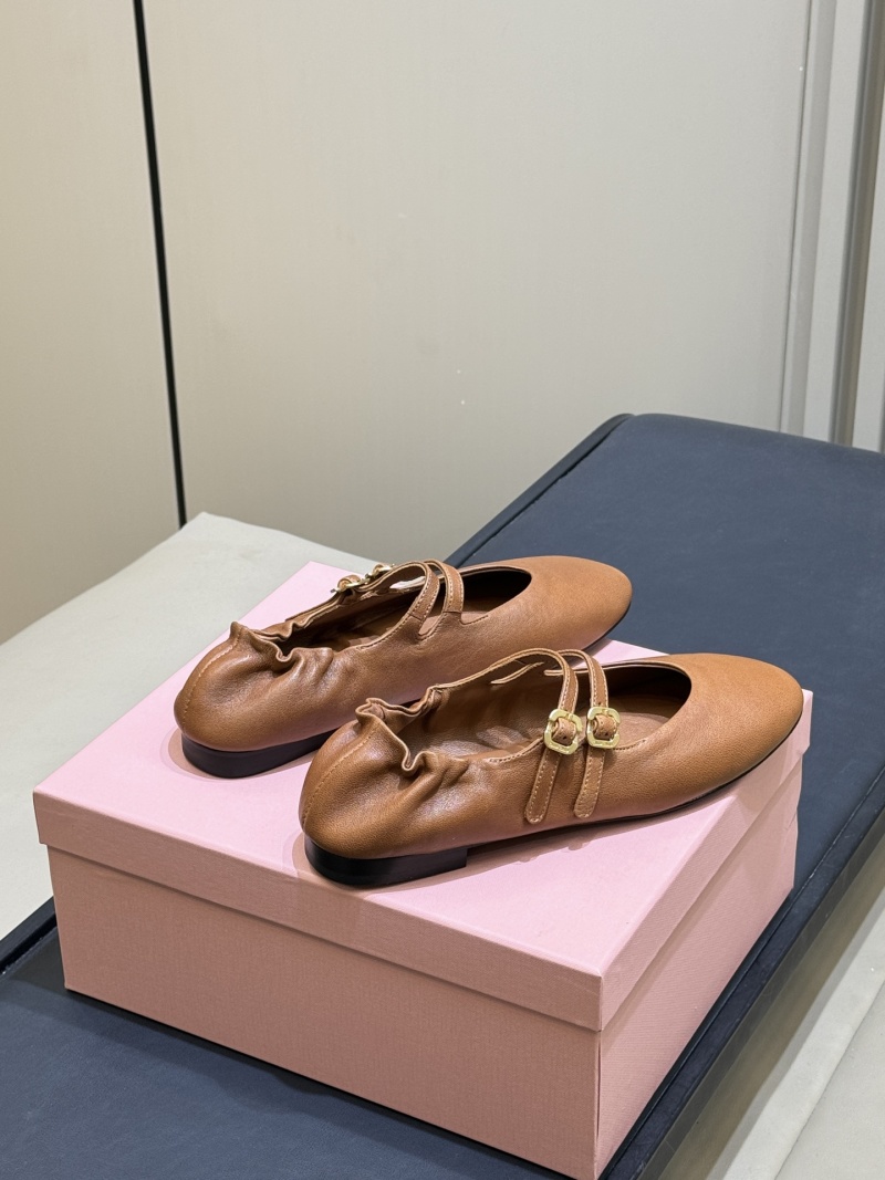 Женские туфли Miu Miu с двойным ремешком