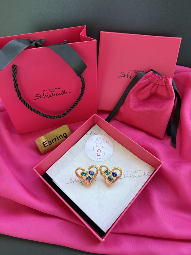 Серьги в форме сердца с камнями Schiaparelli