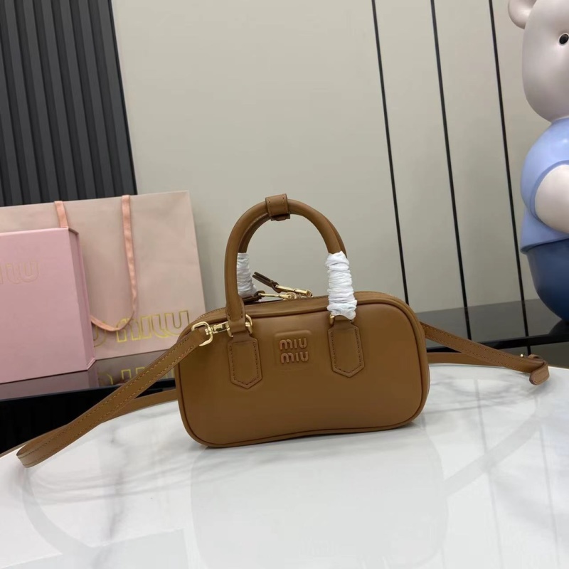 Сумка Miu Miu коричневая