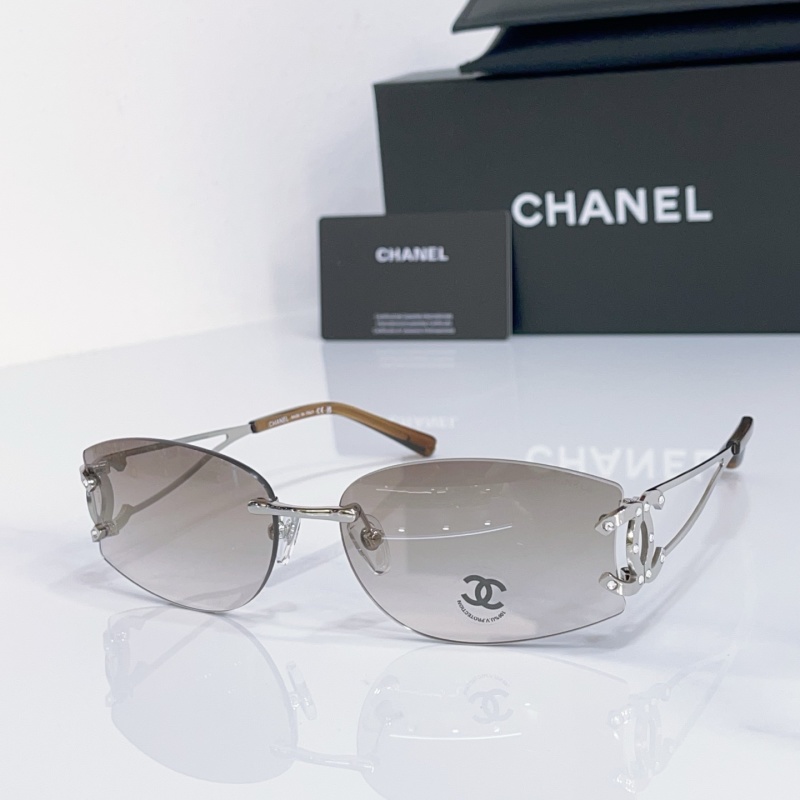 Солнцезащитные очки Chanel CH4087