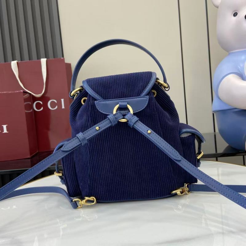 Сумка-рюкзак Miu Miu из синего корда