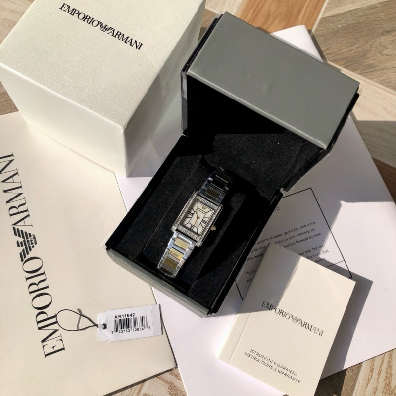 Часы Armani