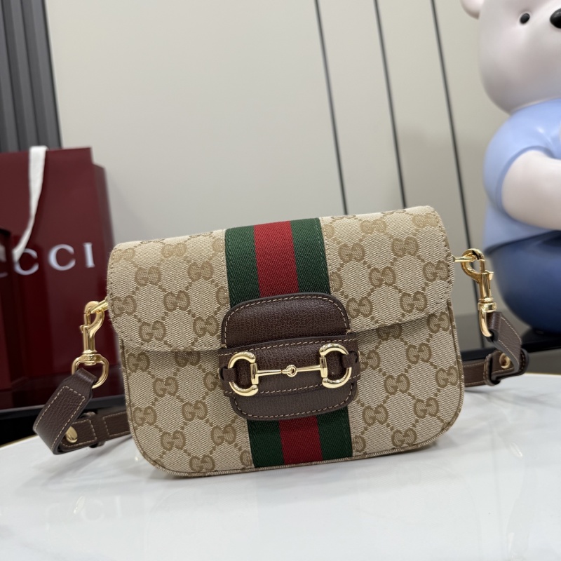 Сумка Gucci GG Canvas с ремешком
