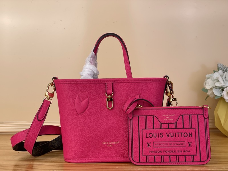 Сумка Louis Vuitton Neverfull Bandoulière Inside Out BB