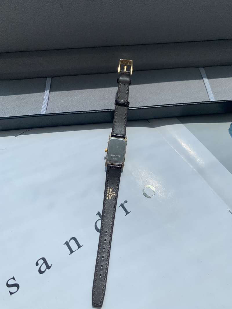 Часы Omega