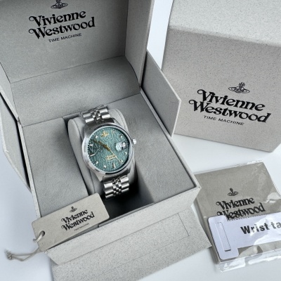 Часы Vivienne Westwood