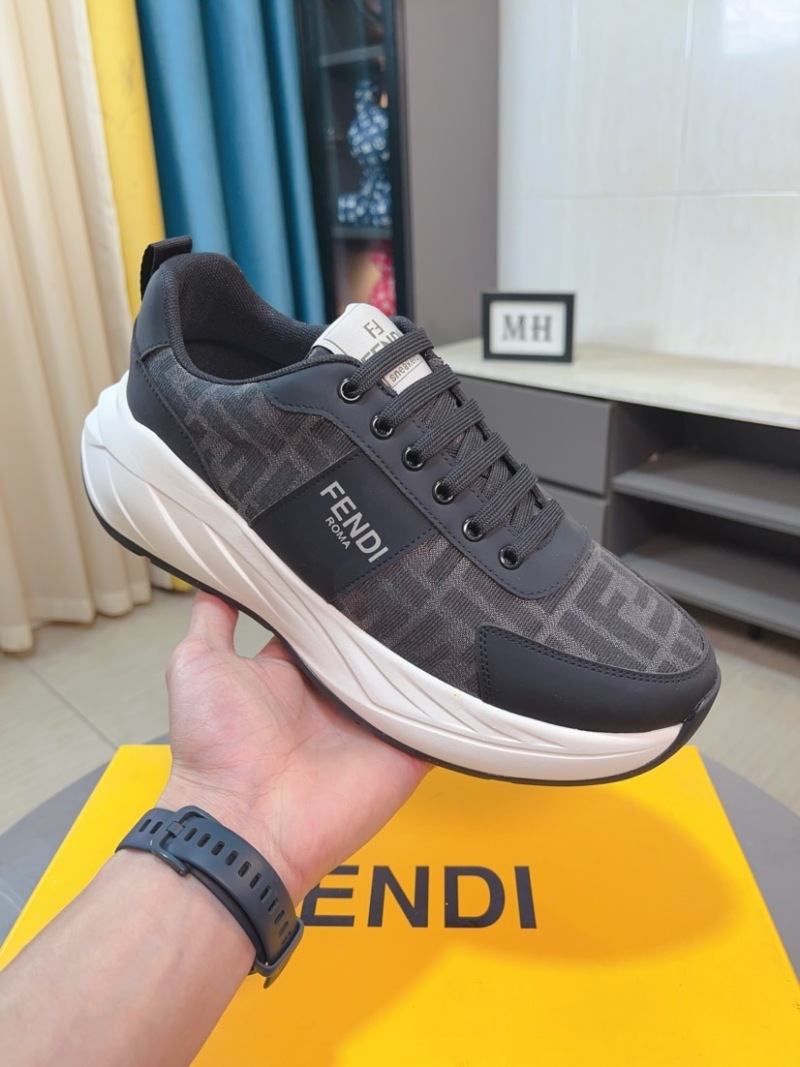 Мужские кроссовки Fendi классические