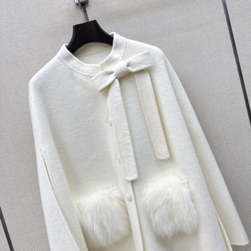 Пальто Fendi