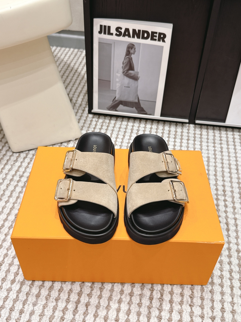 Женские платформенные шлёпанцы с пряжками Louis Vuitton