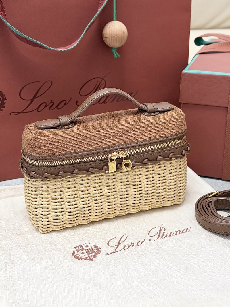 Мини-сумка Loro Piana, плетеная