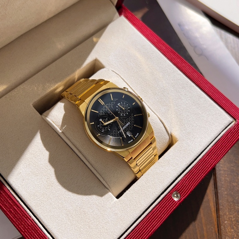 Часы Ferragamo