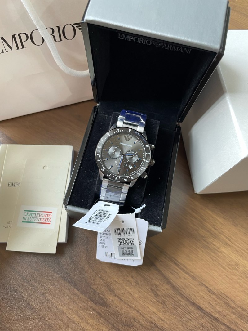 Часы Armani