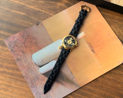 Часы Vivienne Westwood