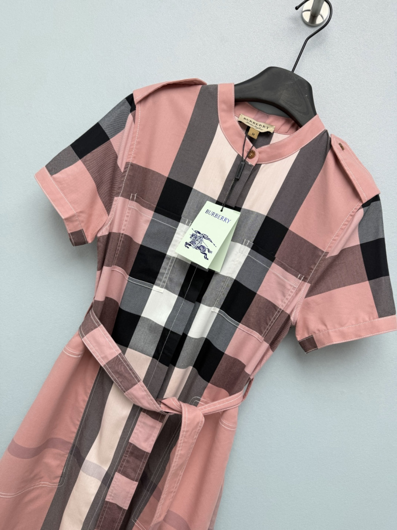 Платье Burberry в клетку
