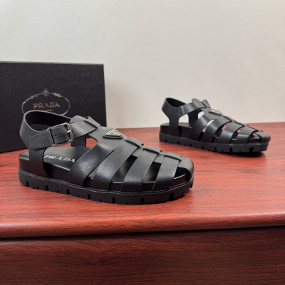 Мужские сандалии Prada