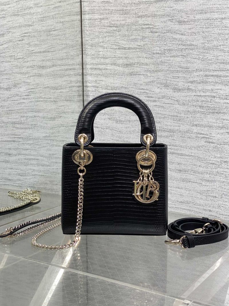 Черная сумка Dior Lady Dior с цепочкой