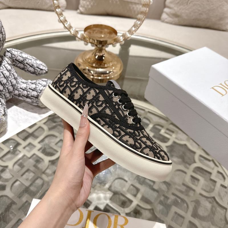Женские кроссовки Dior с принтом Oblique