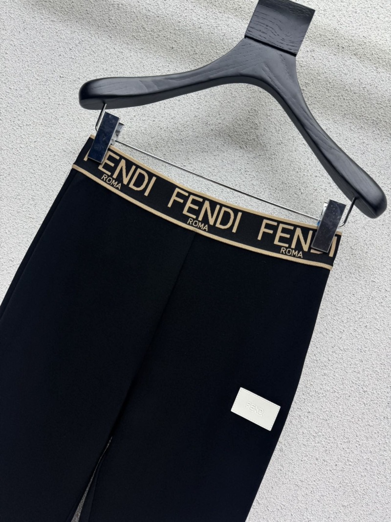 Брюки Fendi