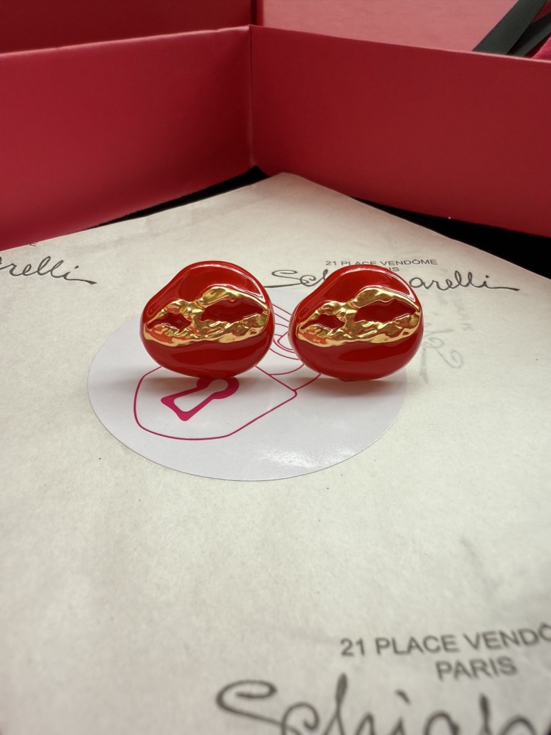 Серьги в форме губ с золотым узором Schiaparelli