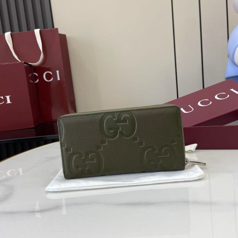 Портмоне Gucci зелёное с логотипом