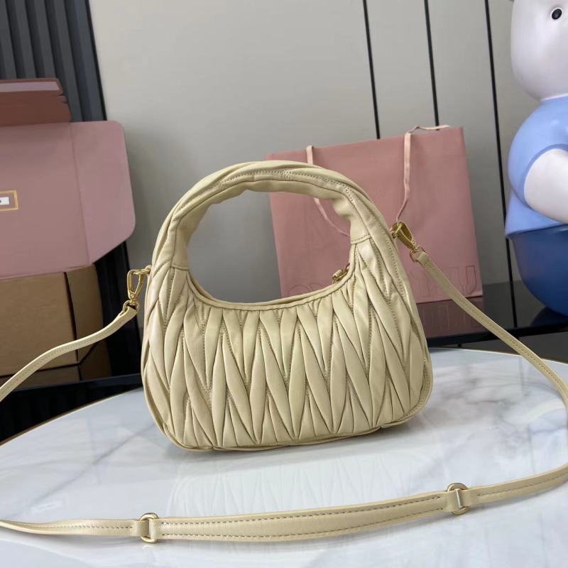 Сумка Miu Miu бежевый