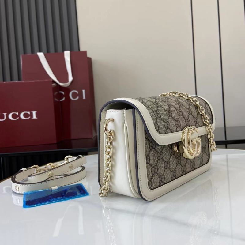 Сумка Gucci GG Monogram с цепочкой