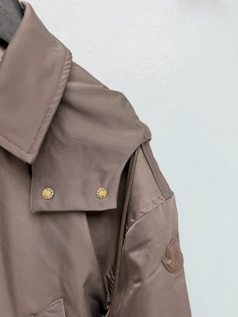 Куртка Moncler с тиснёным узором