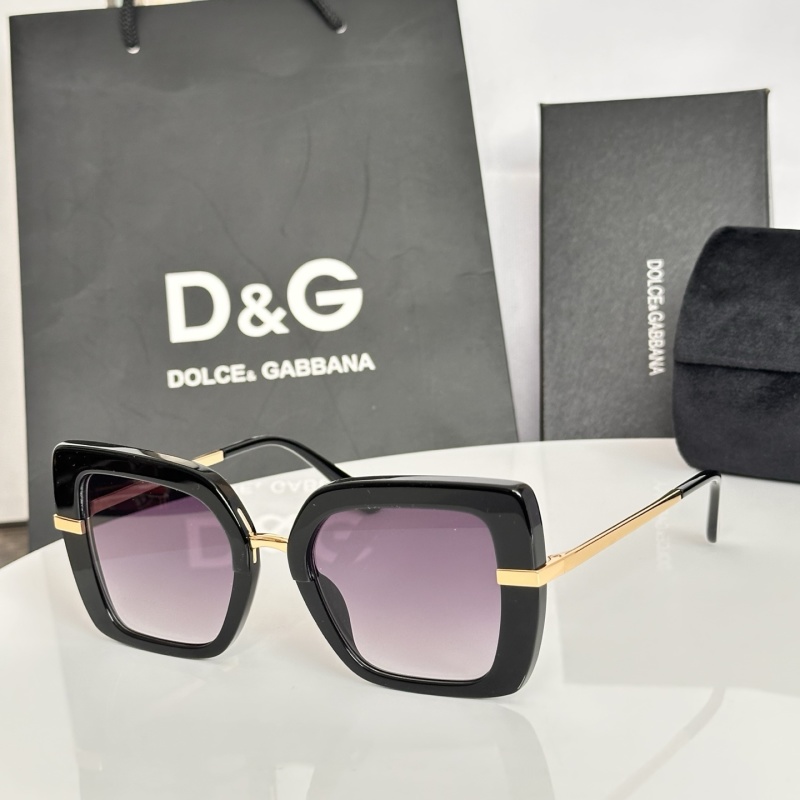 Солнечные очки Dolce & Gabbana DG4373