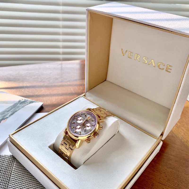 Часы Versace