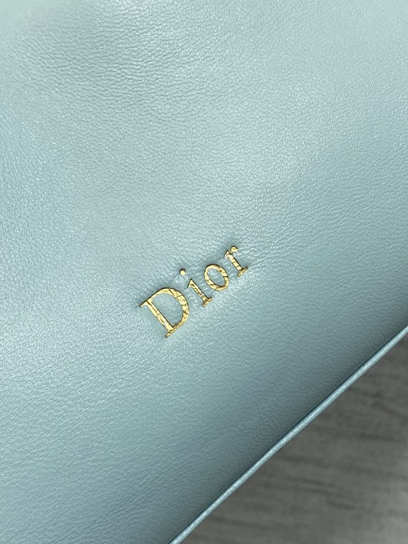 Клатч Dior с бантом и цепочкой