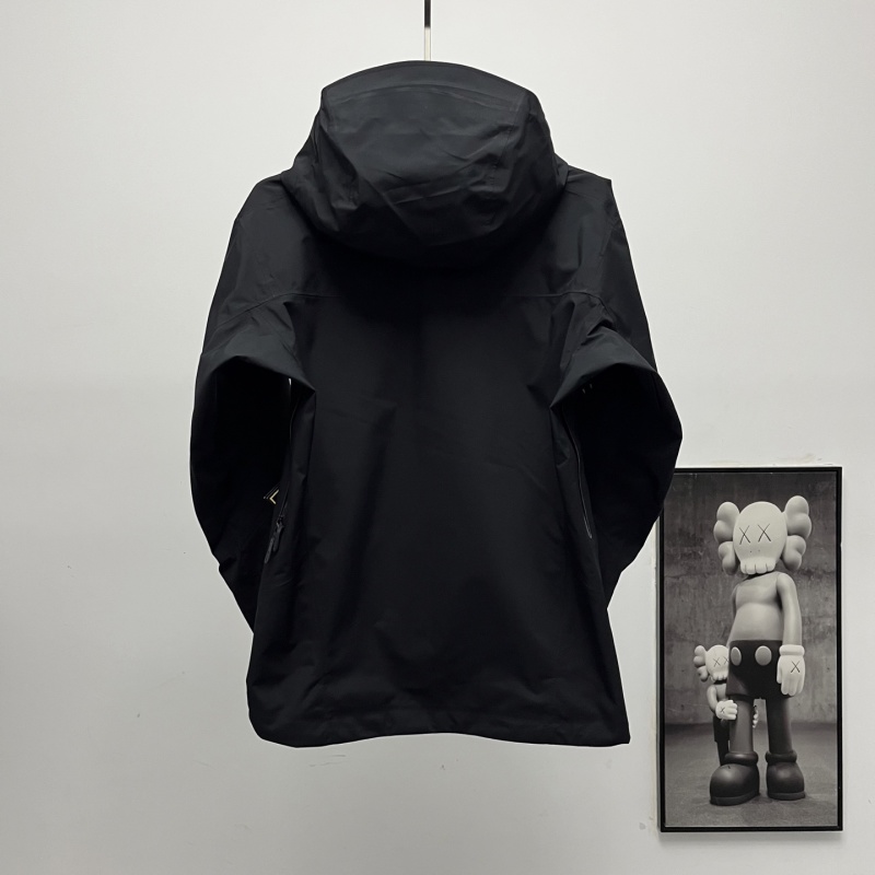 Мембранная куртка Arc'teryx Beta LT