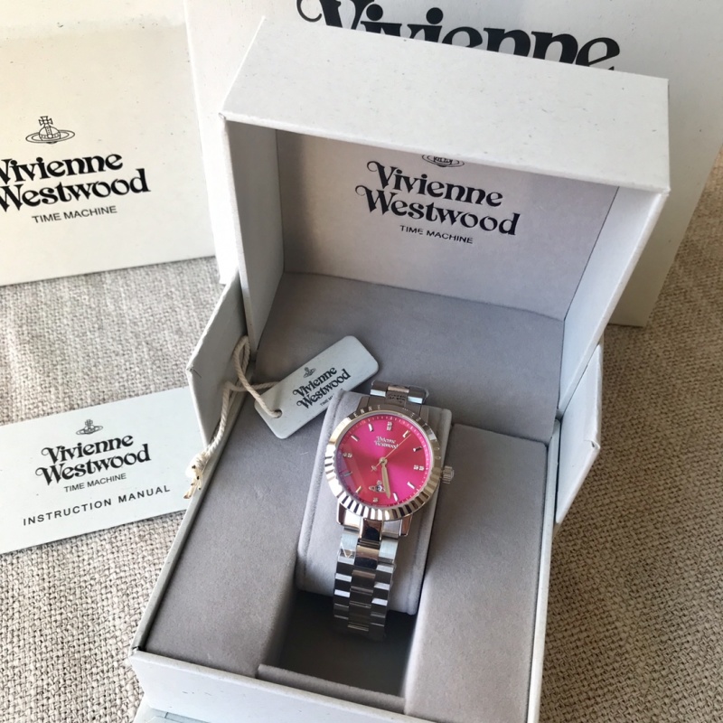 Часы Vivienne Westwood