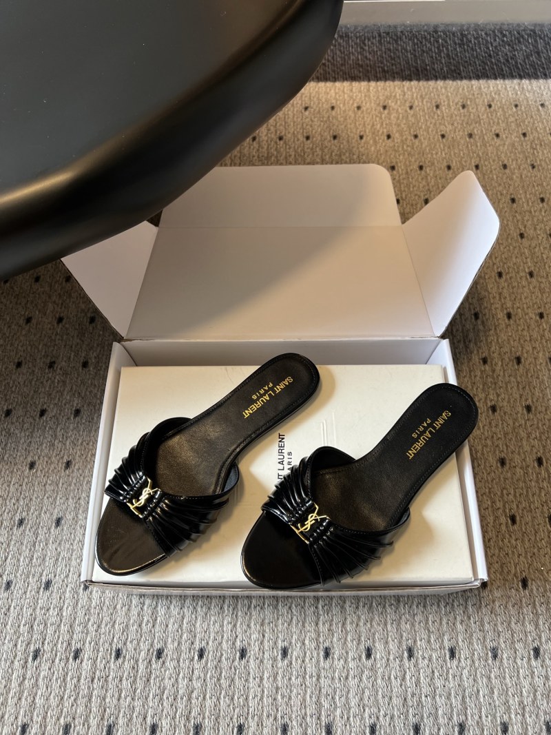 Черные женские мюли Saint Laurent с золотым логотипом