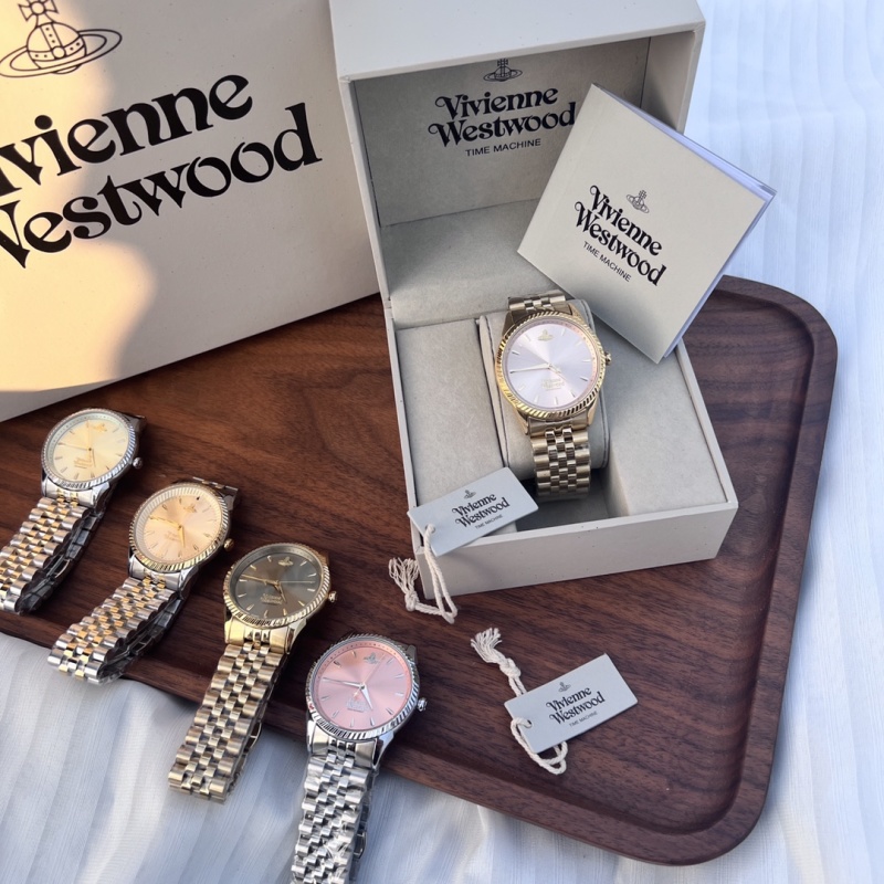 Часы Vivienne Westwood