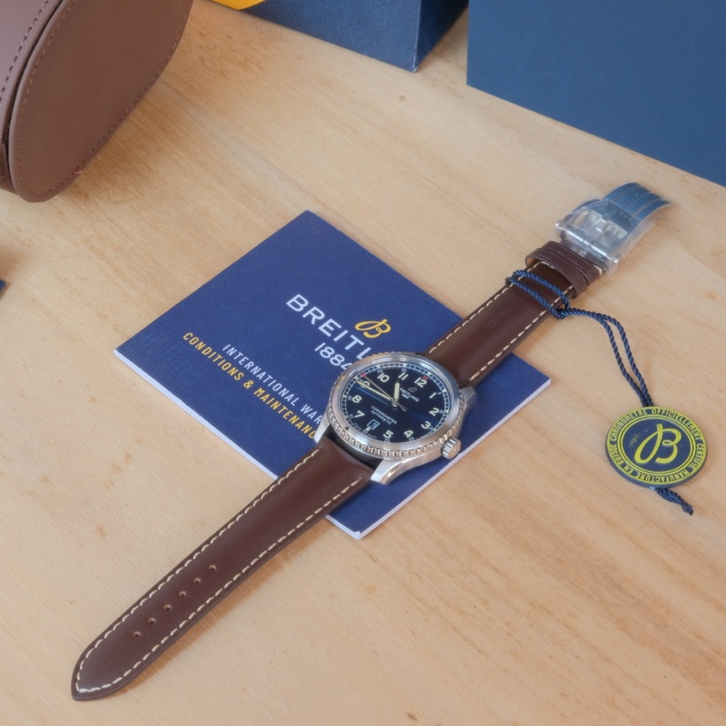 Часы Breitling