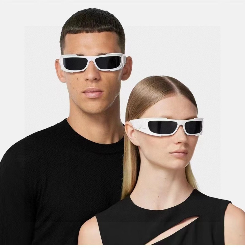 Солнцезащитные очки Versace белые