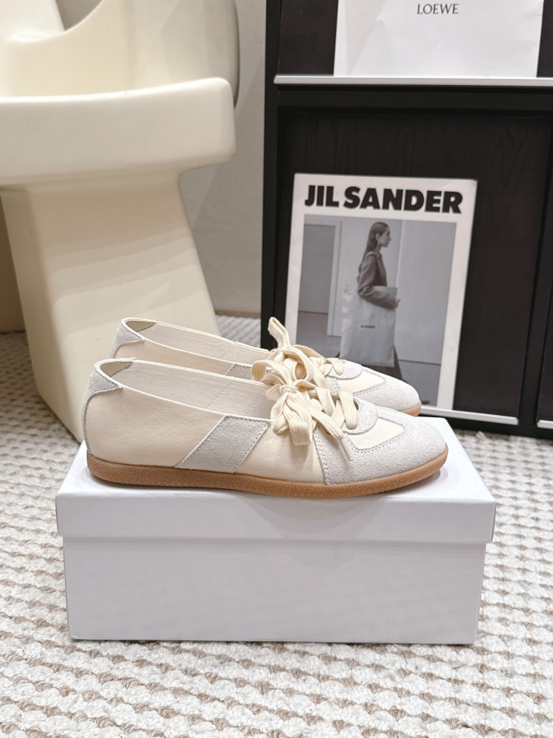 Женские балетки из кожи и замши, башмачки Maison Margiela