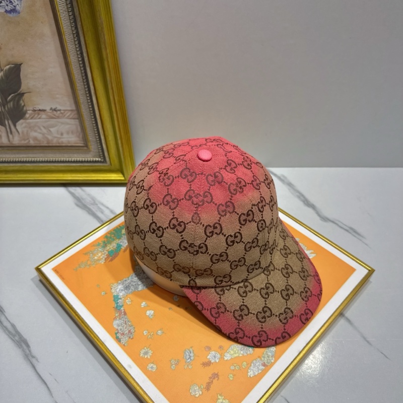Бейсболка с монограммой Gucci