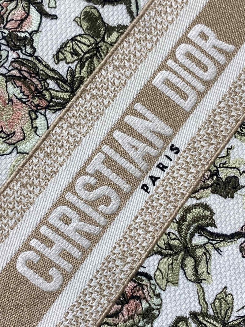 Сумка-тоут Christian Dior с цветочным принтом