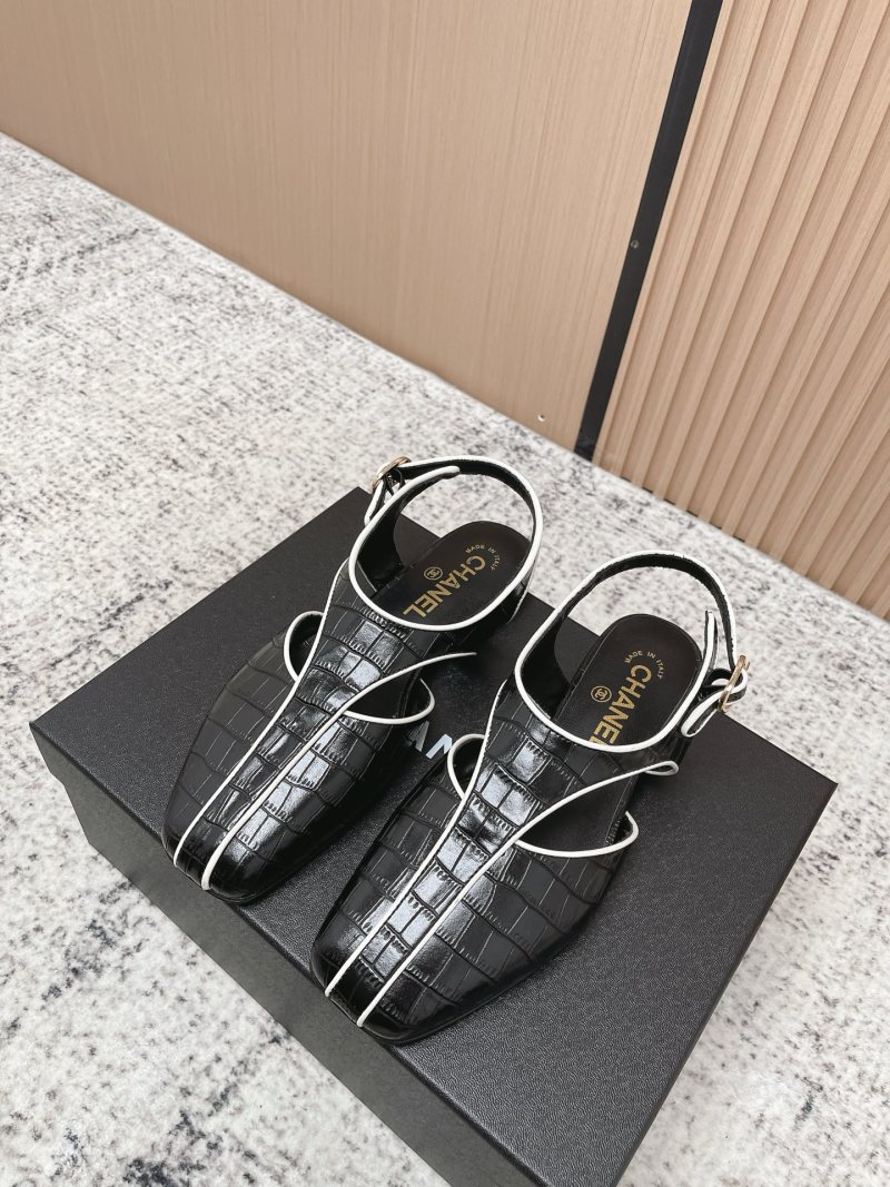 Босоножки черные с белыми вставками, квадратный носок Chanel