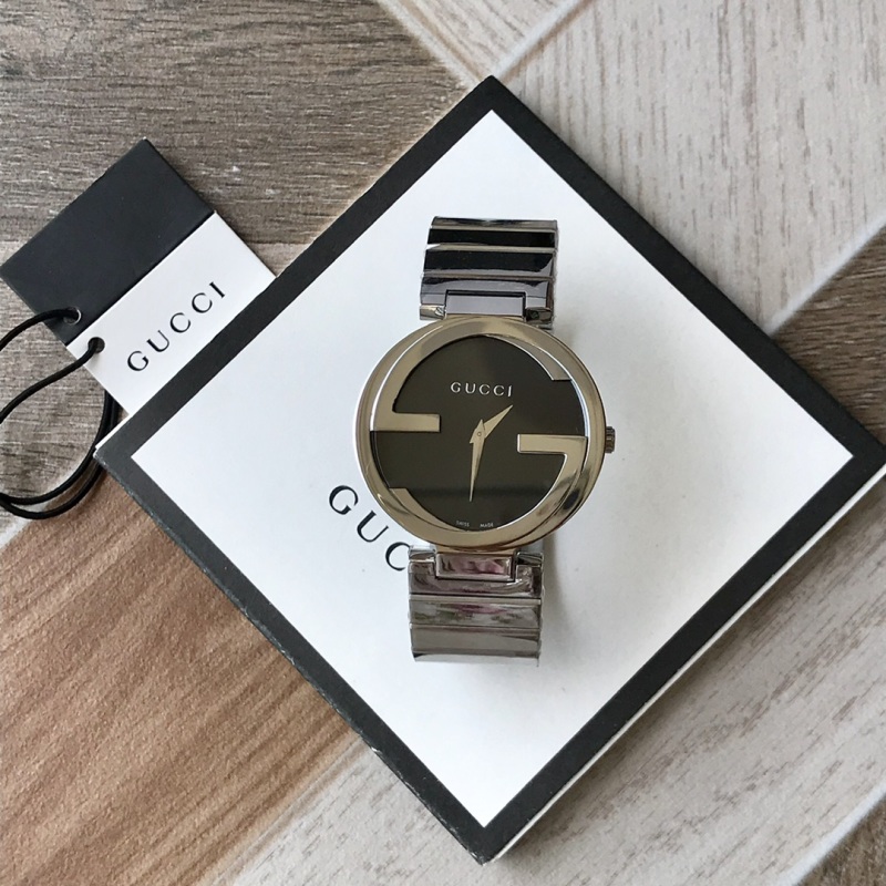 Часы Gucci