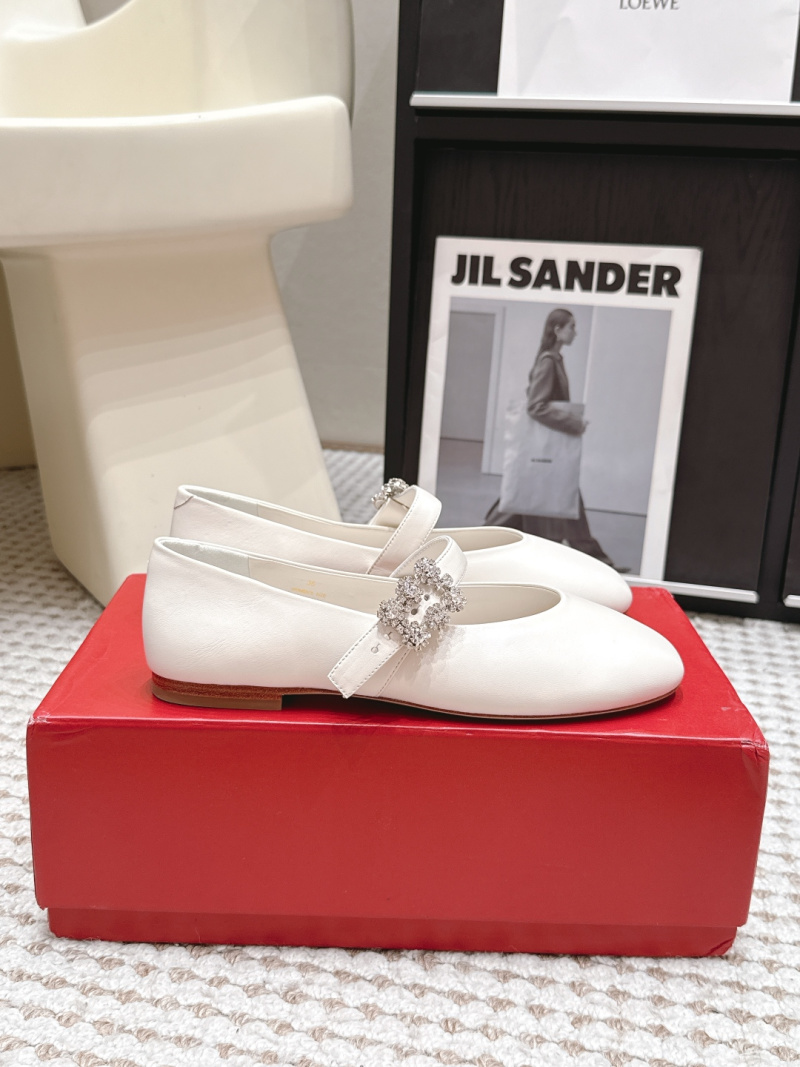 Белые балетки Roger Vivier с пряжкой