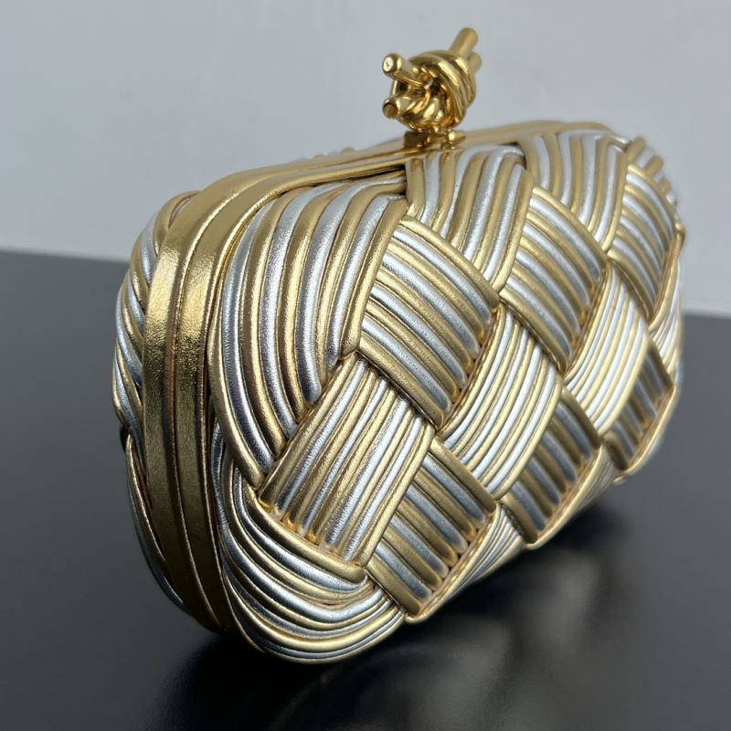Сумки Bottega Veneta