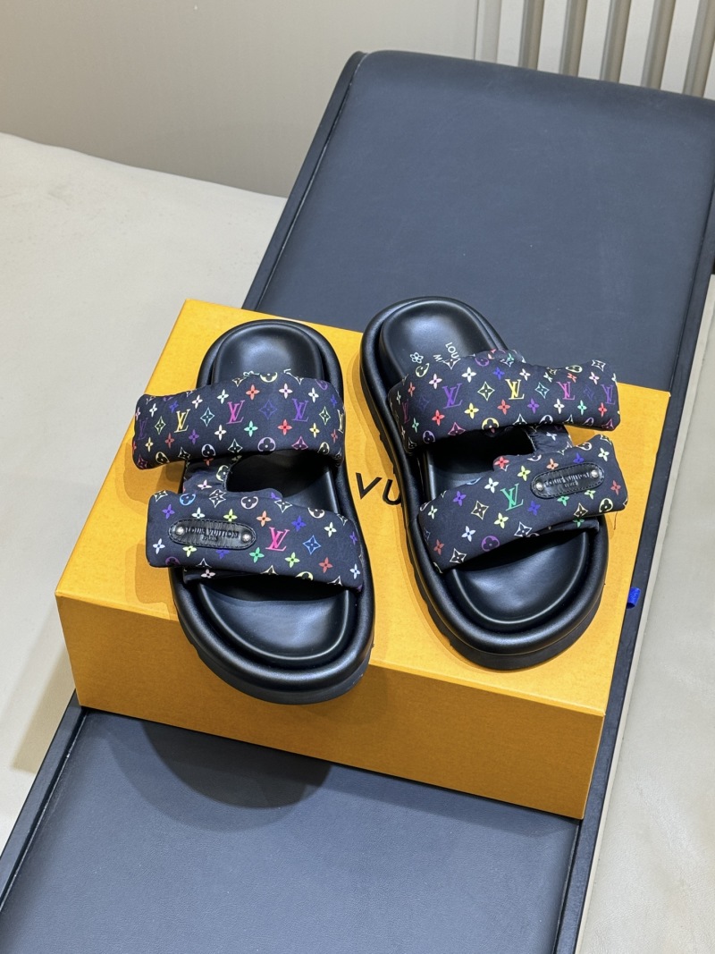 Черные женские тапочки с принтом Louis Vuitton