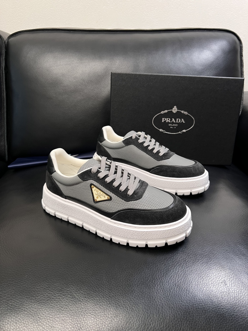 Мужские кроссовки Prada